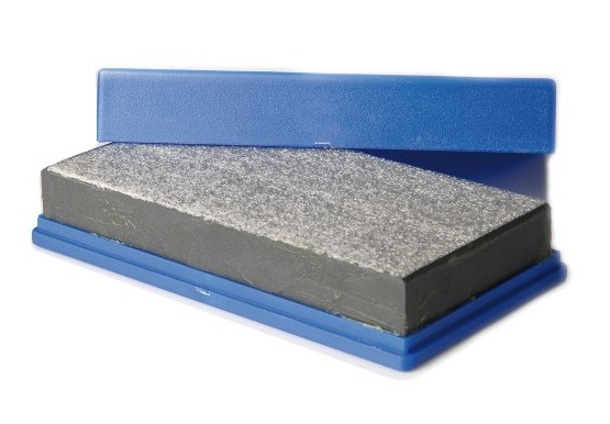 50043350  Piedra Afilar Aceite Estuche Azul